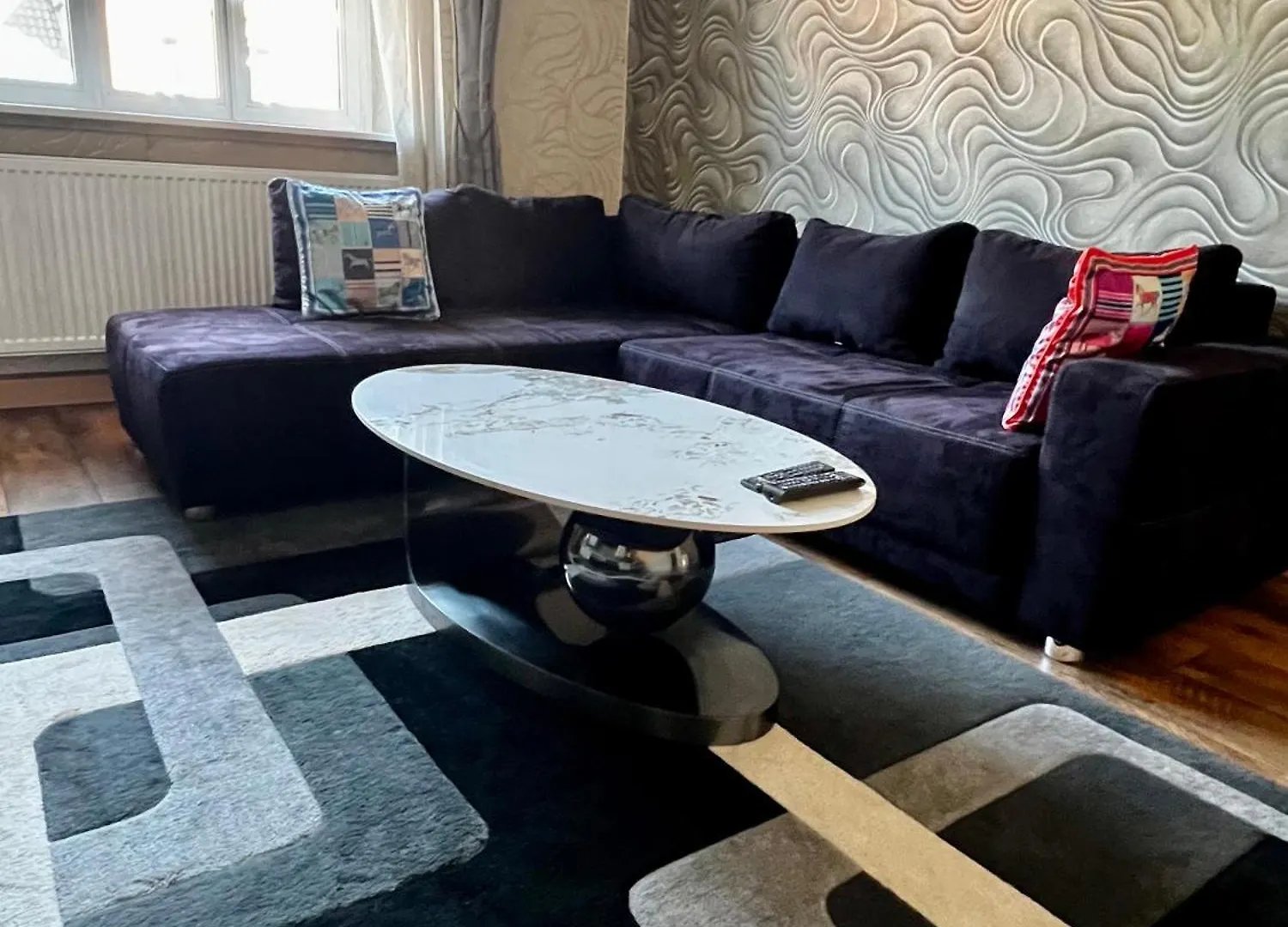 Апартаменты Schoenes City-Apartment Im Zentrum Mit Balkon Хоф